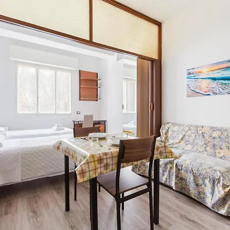 Guesthost - Cozy דירה